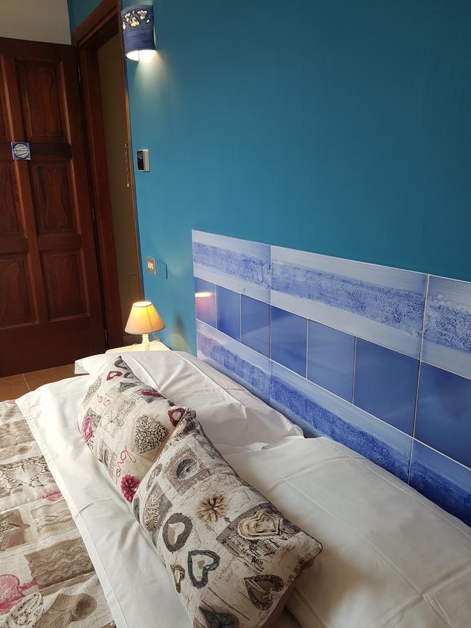 Un Tetto Di Stelle Deluxe Home Salerno Buitenkant foto