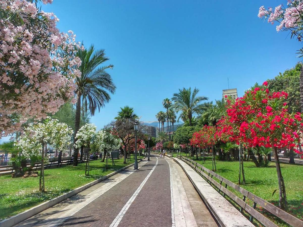 Un Tetto Di Stelle Deluxe Home Salerno Buitenkant foto